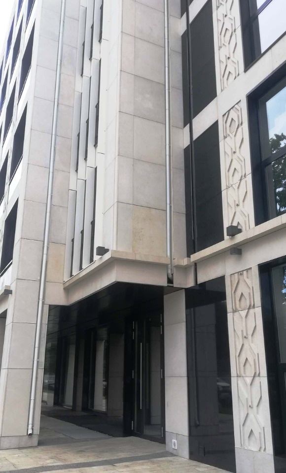 Лучшее предложение на Петровском пр.

3 комнатная квартира на Петровском пр 20
Корпус 3 Сдан
Паркинг Есть
Метро Спортивная, 20 минут пешком
S общая, м²
132
S жилая, м²
50.54
S кухни, м²
27.77
S прихожей, м²
15.26
Высота потолка, м
3
Тип санузла
Разд.
S санузла, м²
6.80+1.74
Тип балкона
Балкон + лодж