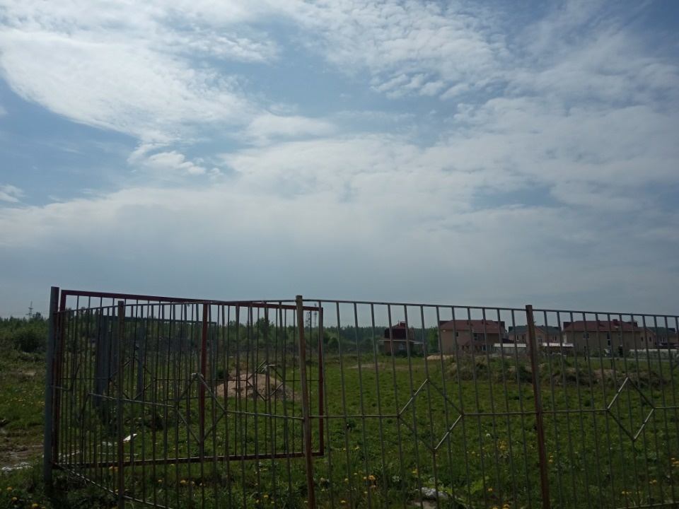 Продажа земельных участков в центре нового жилого района для размещения Торгово-Бытового и Торгово-Спортивного Комлексов. Лен.обл., п.Янино 

Предельная общая площадь объекта капитального строительства - не более 1 800 кв.м. Этажность до 3 эт.
Кадастровый номер: 47:07:1039001:2103
На участок получен